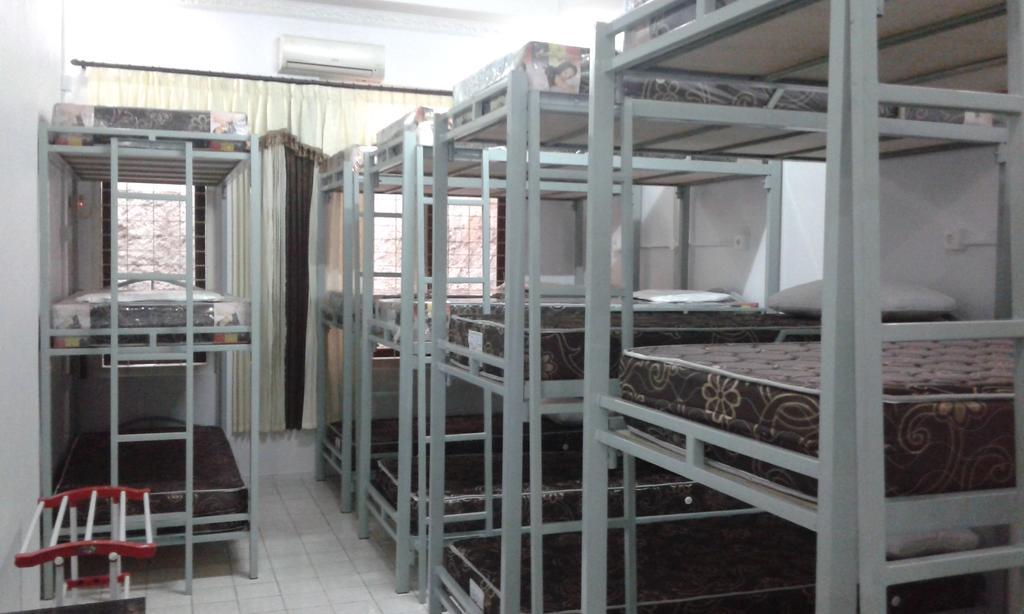 Pondok Heras Suite Jakarta Buitenkant foto